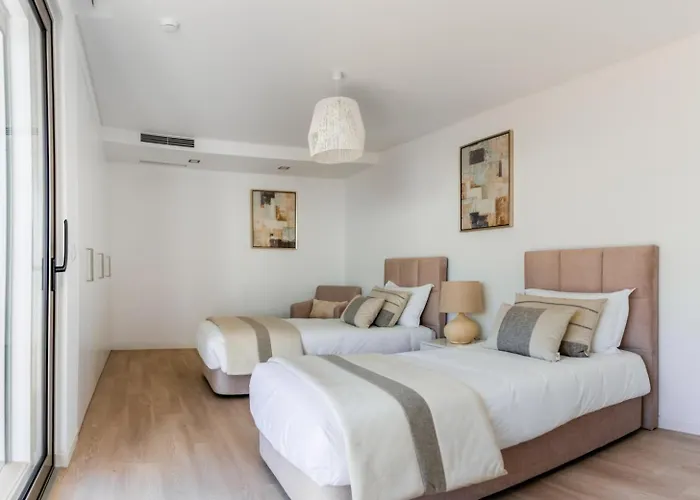 Apartment Bright & Stylish First Floor - 16l *